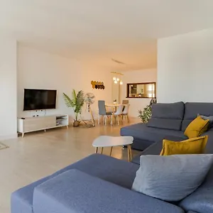 Apartamento Frente Al Mar Torres De Playamar En, Torremolinos