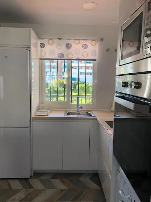 Encantador Apartamento Residencial Con Piscina Torremolinos Spanje